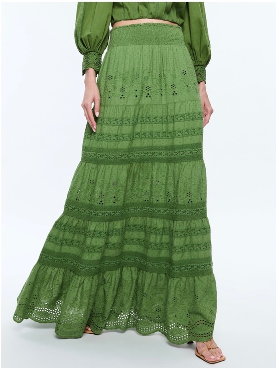 Alice + Olivia Dresses & Skirts - Alice + Olivia Tiered Maxi Skirt, 10, NWT